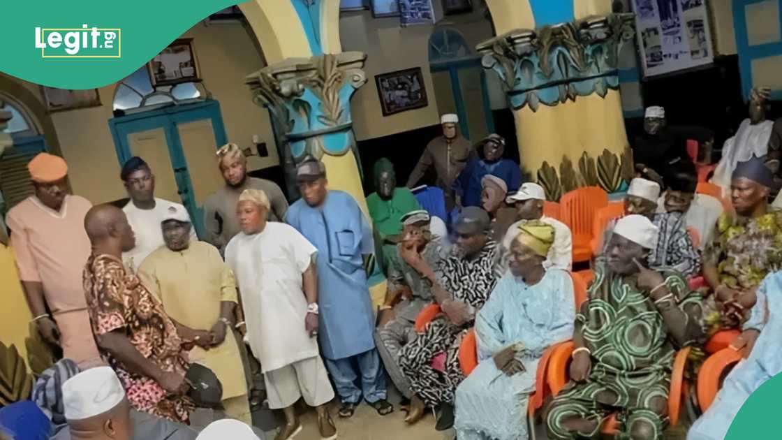 Ojora of Lagos strips six chiefs of their titles, gives reason