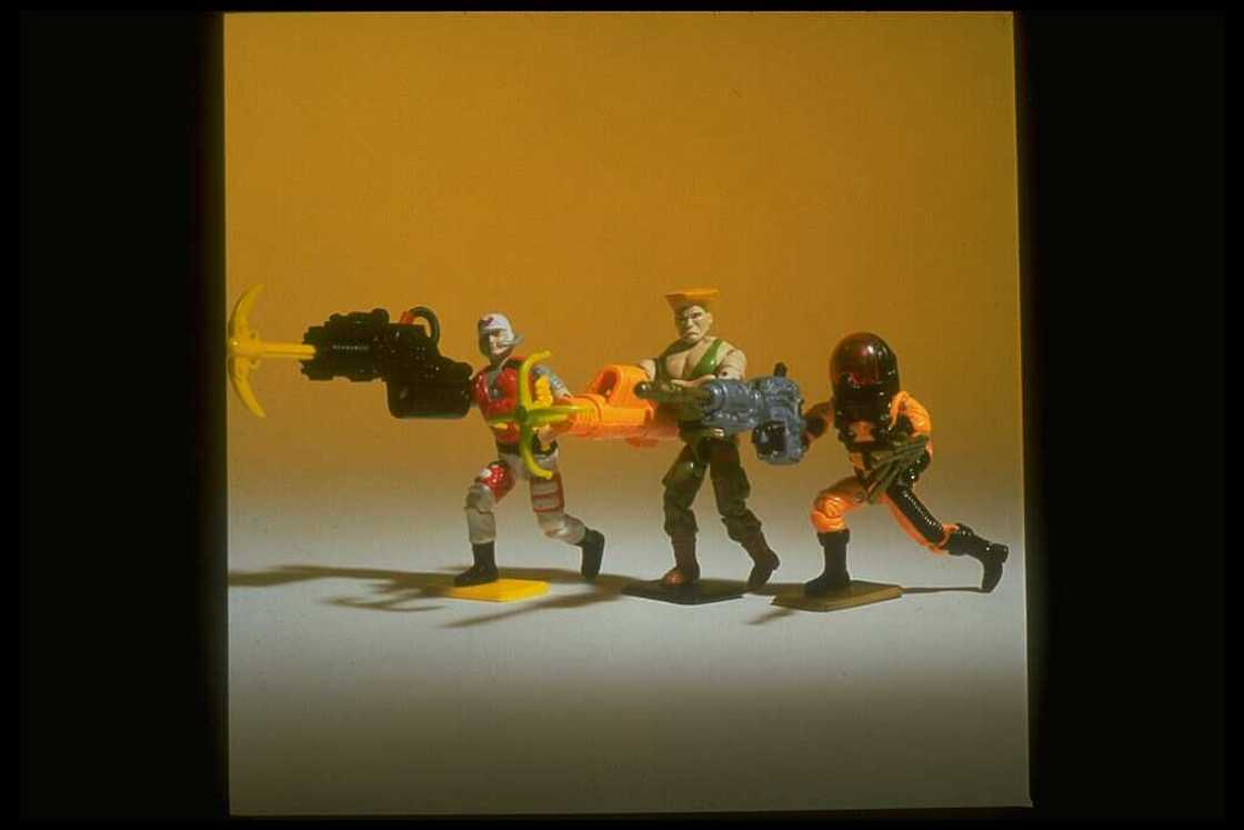 90's games and toys 90's games and toys