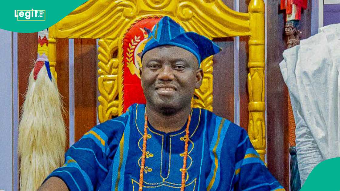 Adedoja Adeyemi, daughter of the late Alaafin of Oyo, calls for diplomacy and unity after a viral video showing Olubadan ignoring Alaafin Owoade’s greeting.