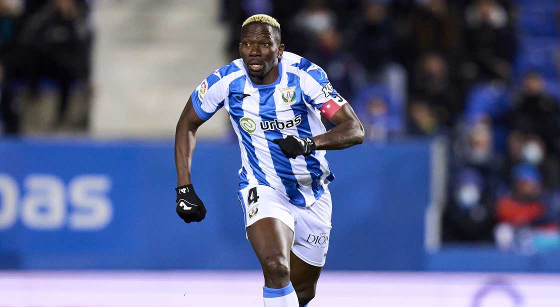 Kenneth Omeruo of CD Leganes runs with the ball during the LaLiga Smartbank match between CD Leganes and Fuenlabrada Kenneth Omeruo of CD Leganes runs with the ball during the LaLiga Smartbank match between CD Leganes and Fuenlabrada