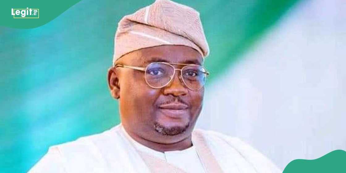 Adelabu promises to fix national grid challenges/Adelabu resumes as power minister Adelabu promises to fix national grid challenges/Adelabu resumes as power minister