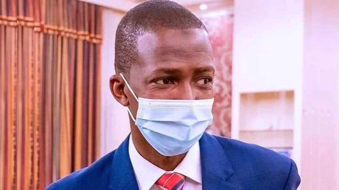EFCC Bawa EFCC Bawa