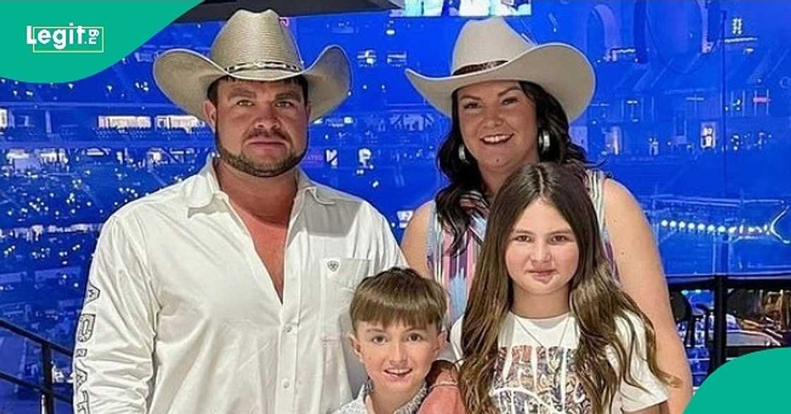 Family of 4, Buchanans, suffer their lives aft their tiny level crashed successful North Carolina. Family of 4, Buchanans, suffer their lives aft their tiny level crashed successful North Carolina.