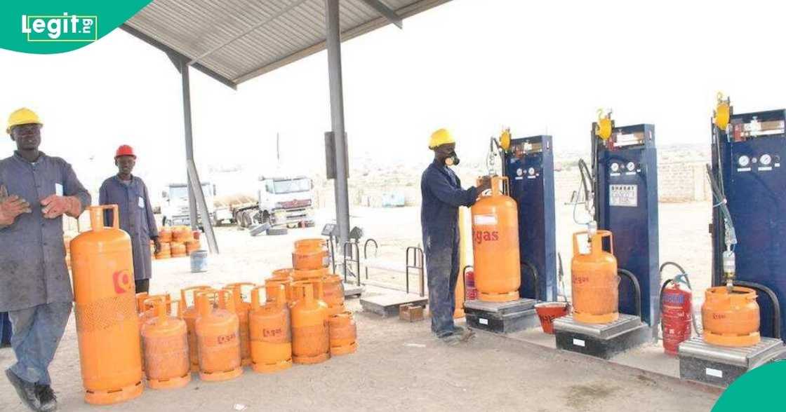 Nigerians pay more for cooking gas in Nigeria Nigerians pay more for cooking gas in Nigeria