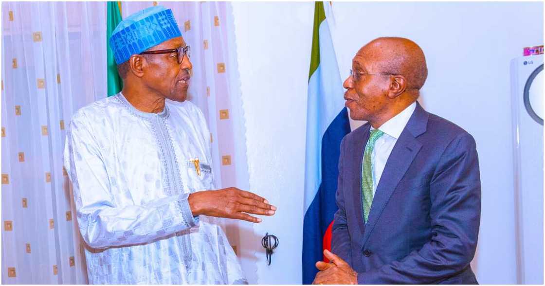 President Muhammadu Buhari, CBN Governor, Mr Godwin Emefiele, exchange old Naira notes for New one, fuel scarcity, Lagos traders President Muhammadu Buhari, CBN Governor, Mr Godwin Emefiele, exchange old Naira notes for New one, fuel scarcity, Lagos traders