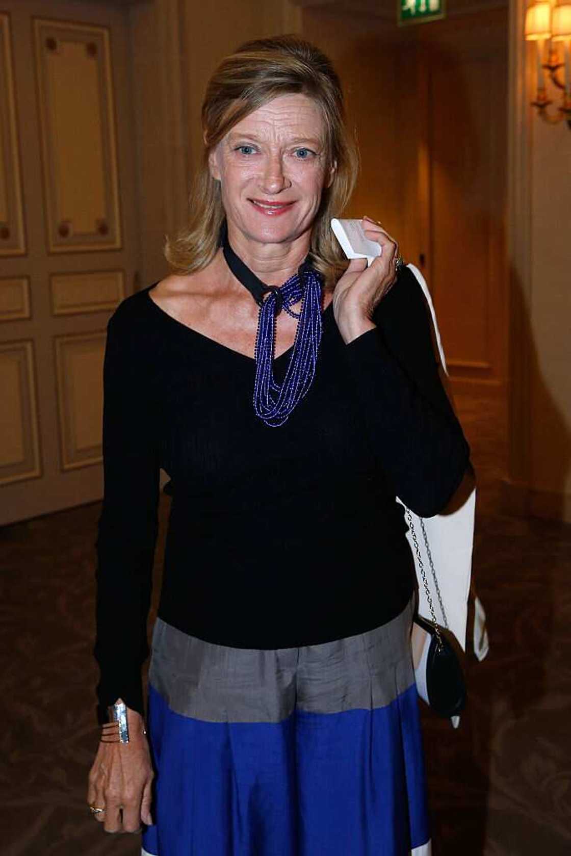 Isabelle Altmayer Isabelle Altmayer