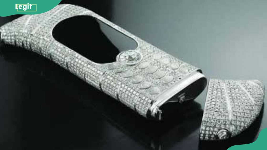 Goldvish Le Million Goldvish Le Million