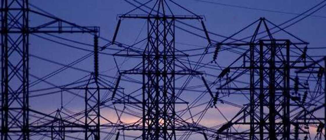 Buhari: Ba na jin dadin halin da wutar lantarkin Najeriya ke ciki Buhari: Ba na jin dadin halin da wutar lantarkin Najeriya ke ciki