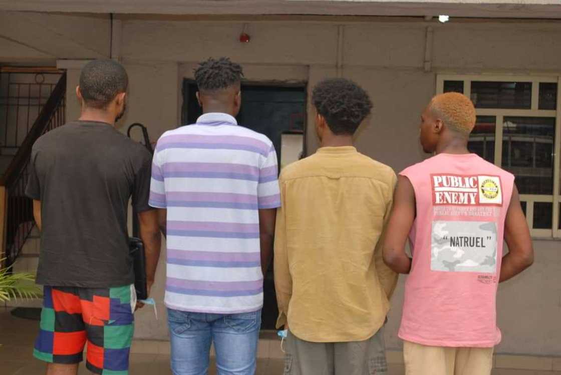 EFCC arrests 4 undergraduates over alleged N43m romance scam EFCC arrests 4 undergraduates over alleged N43m romance scam