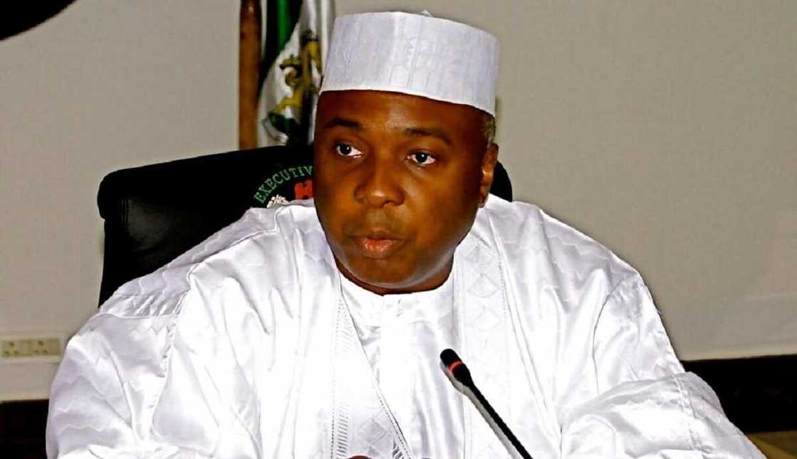 Ku Ci Gaba Da Yiwa Najeriya Addu'a Har Bayan Ramadan – Saraki Ga Musulmai