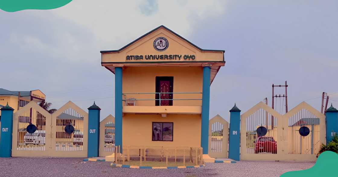 The Atiba University Oyo main entrance. The Atiba University Oyo main entrance.
