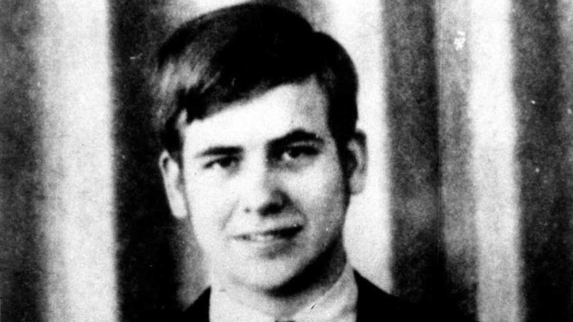 Bayan shekaru 52, an gano mutumin da ya sace N88.1m, an kuma gano inda ya ɓoye kuɗin Bayan shekaru 52, an gano mutumin da ya sace N88.1m, an kuma gano inda ya ɓoye kuɗin