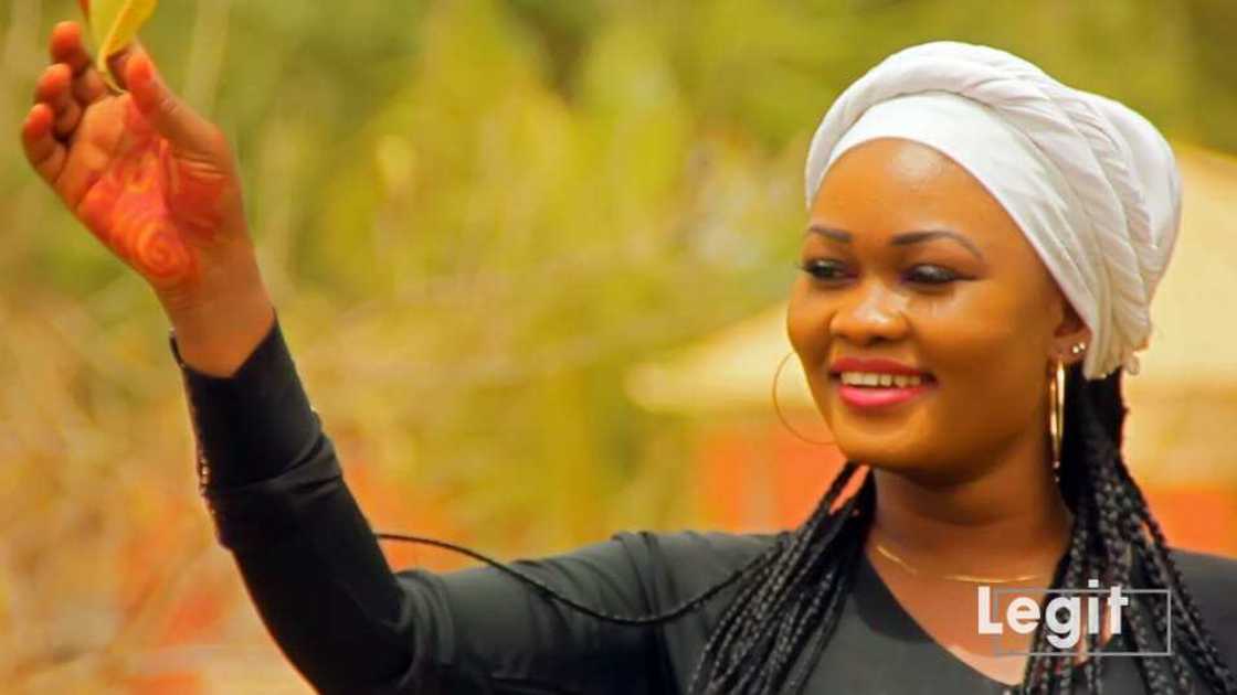 Zan shahara fiye da Rahama Sadau da Ali Nuhu a Kannywood - Rahama Kumo Zan shahara fiye da Rahama Sadau da Ali Nuhu a Kannywood - Rahama Kumo
