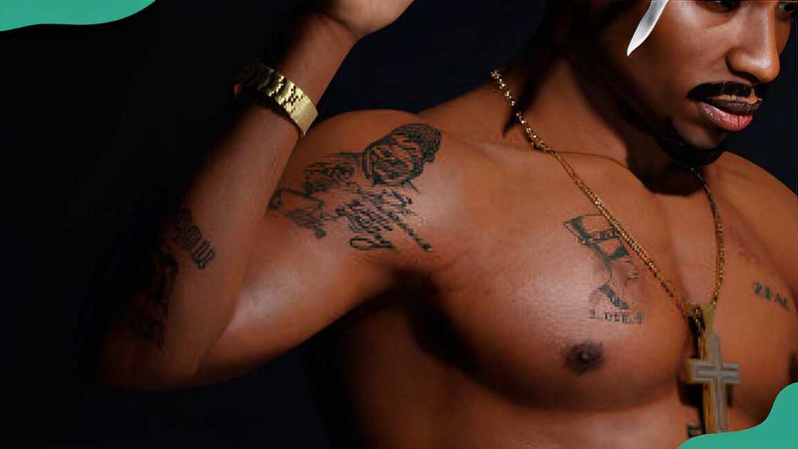 "Be ambitious with love while young" tattoo "Be ambitious with love while young" tattoo