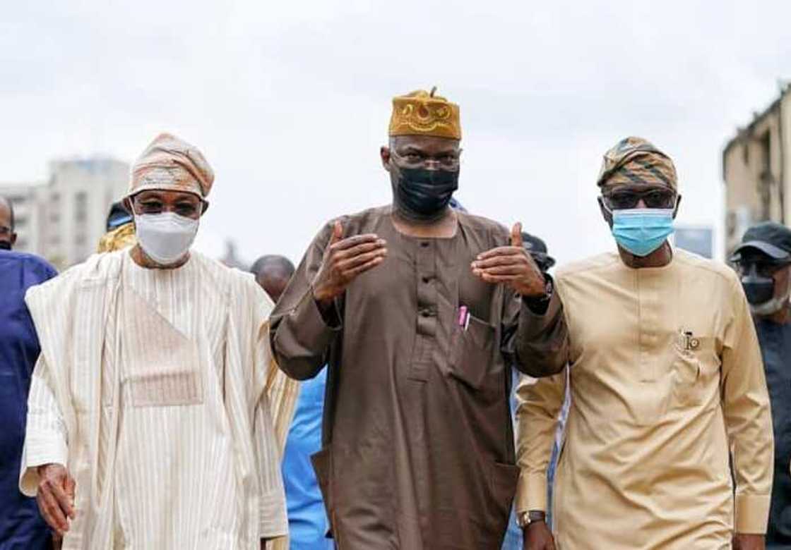 Babatunde Fashola Babatunde Fashola