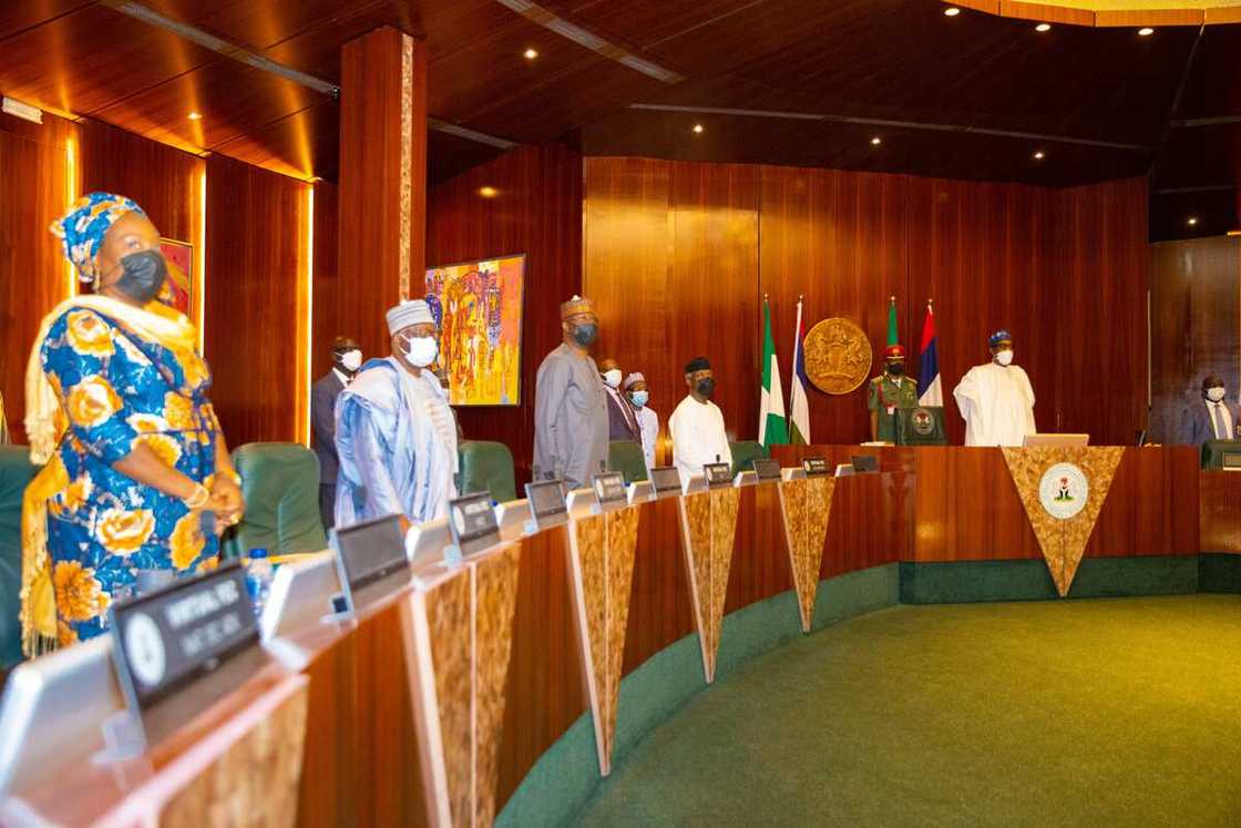 Breaking: Buhari meets with APC governors ahead of March 26 National Convention Breaking: Buhari meets with APC governors ahead of March 26 National Convention