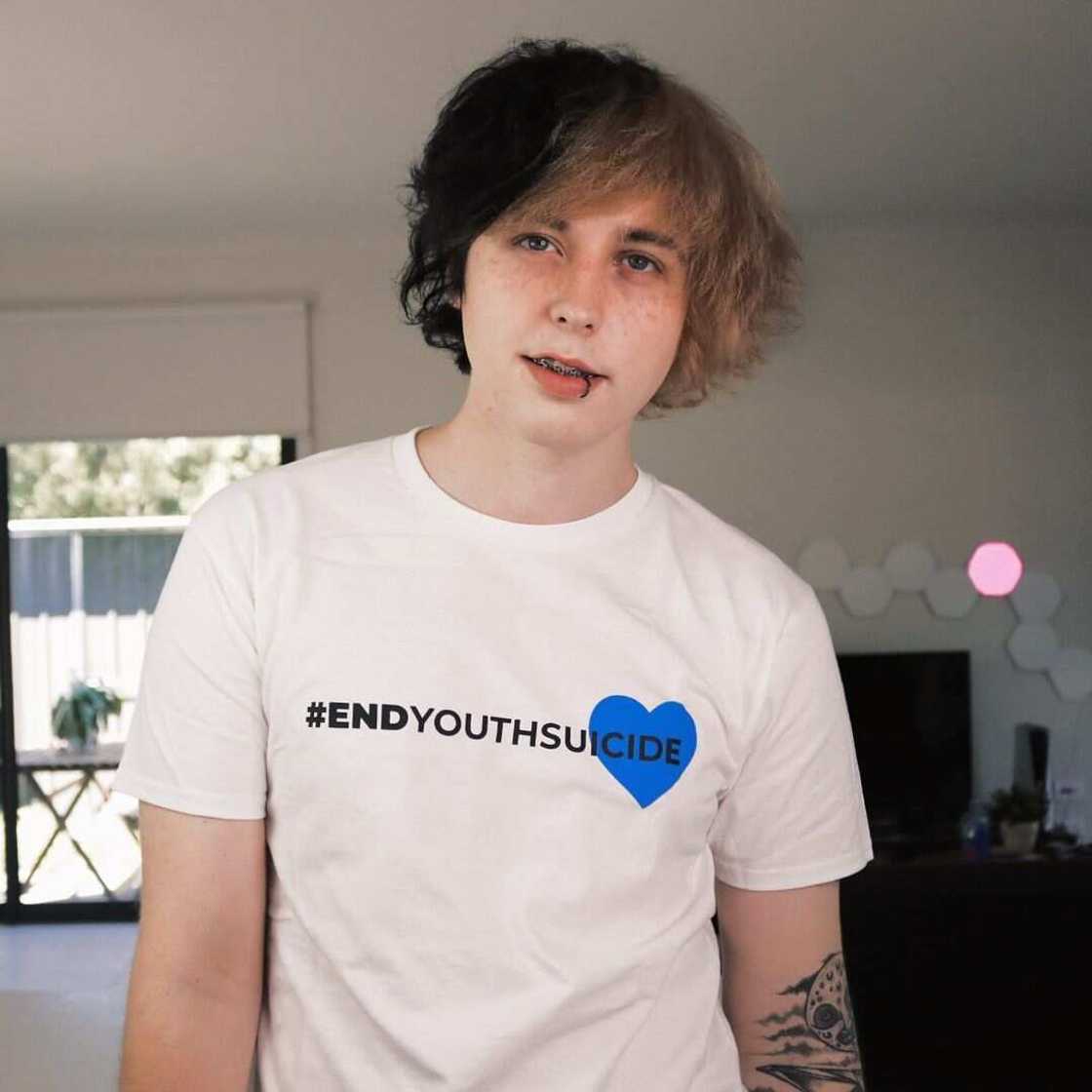 Caleb Finn Caleb Finn