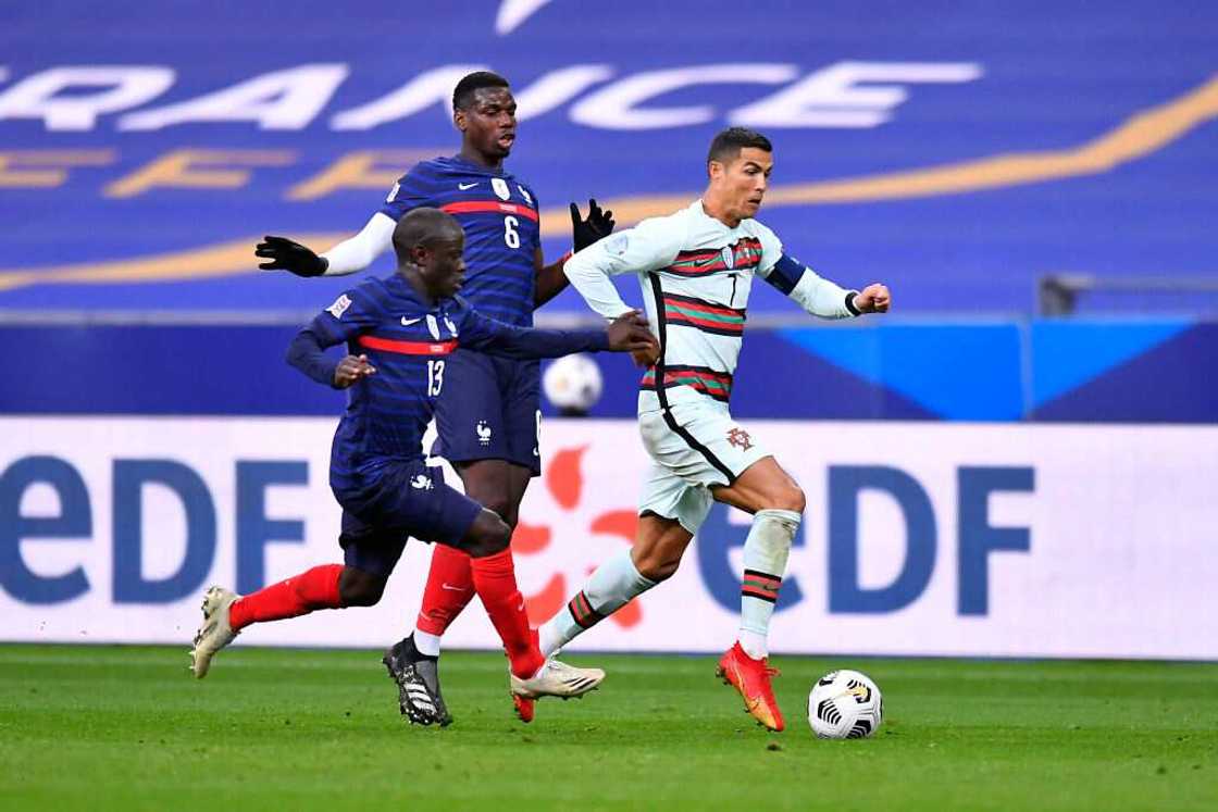 Man United star Paul Pogba labels Chelsea midfielder 'a serial cheat' Man United star Paul Pogba labels Chelsea midfielder 'a serial cheat'