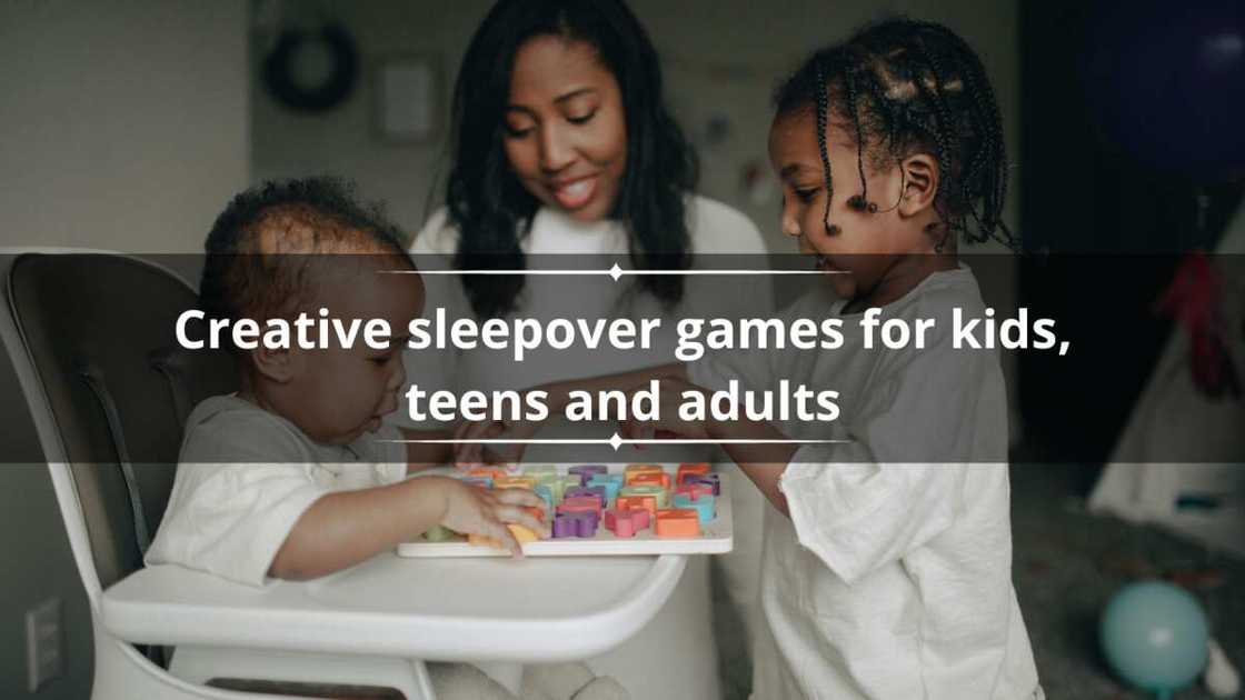 A lady with her kids playing blocks + sleepover games for toddlers A lady with her kids playing blocks + sleepover games for toddlers