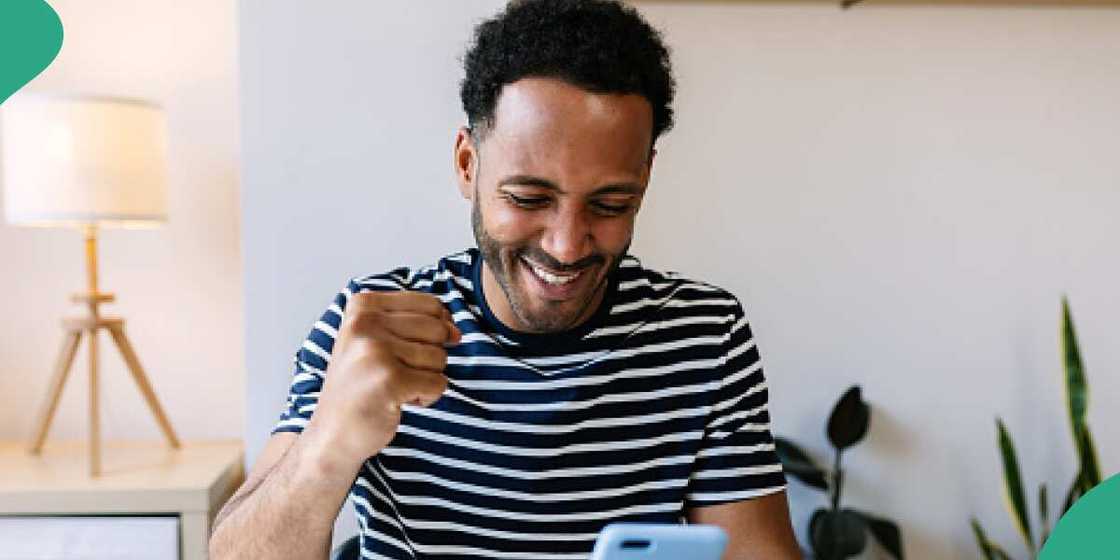 Man gives punter only N100k Man gives punter only N100k