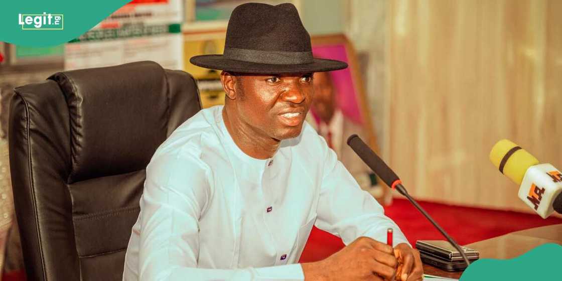 Enugu state civil servants, Governor Francis Nwifuru,Christmas bonus Enugu state civil servants, Governor Francis Nwifuru,Christmas bonus