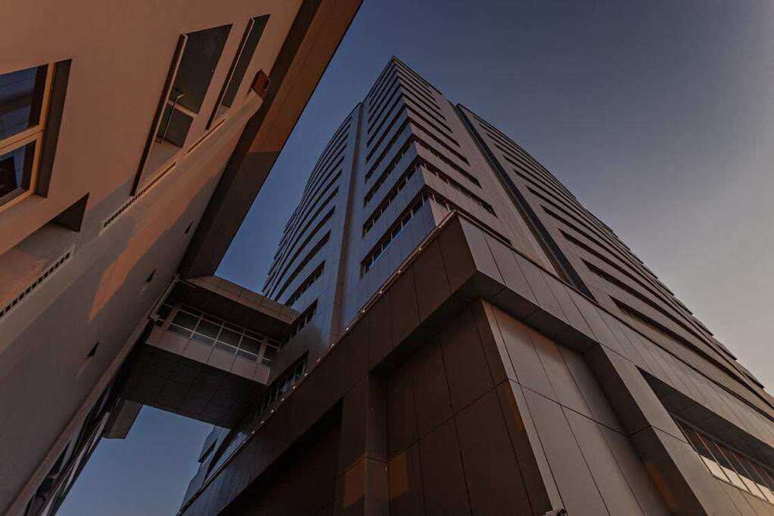 NCDMB: Buhari ya bude katafaren ginin bene mai hawa 17 a Bayelsa (Hotuna) NCDMB: Buhari ya bude katafaren ginin bene mai hawa 17 a Bayelsa (Hotuna)