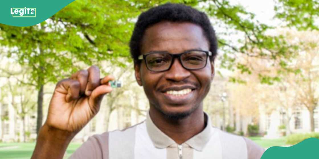 Nigerian man Oluwatobi Oyinlola develops the world’s smallest GPS tracking device prototype Nigerian man Oluwatobi Oyinlola develops the world’s smallest GPS tracking device prototype