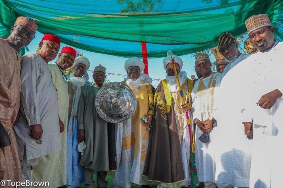 An nada shugaban majalisar dattawa, Ahmad Lawan, matsayin Ganuwan Kabi An nada shugaban majalisar dattawa, Ahmad Lawan, matsayin Ganuwan Kabi