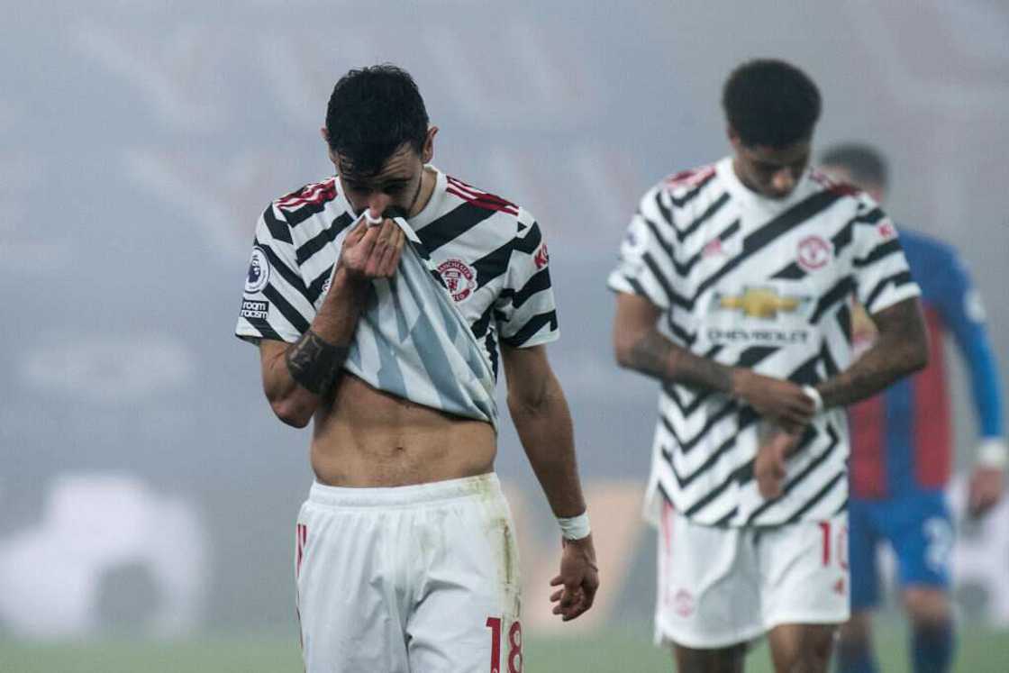 Nigerian star playing for Barcelona calls out Man United after dropping points as City open 14 points gap Nigerian star playing for Barcelona calls out Man United after dropping points as City open 14 points gap