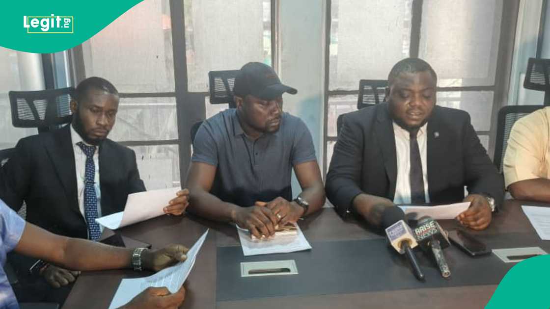 Ojomu Royal Family/Lagos police