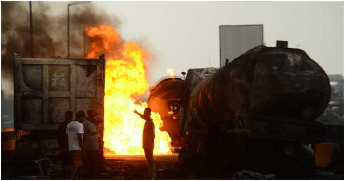Massive Explosion Kills 28 People, 800 Others Injured Massive Explosion Kills 28 People, 800 Others Injured