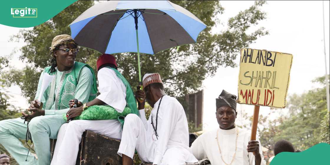 Young and old unite in joy as the annual Maulud procession strengthens Islamic devotion. Young and old unite in joy as the annual Maulud procession strengthens Islamic devotion.