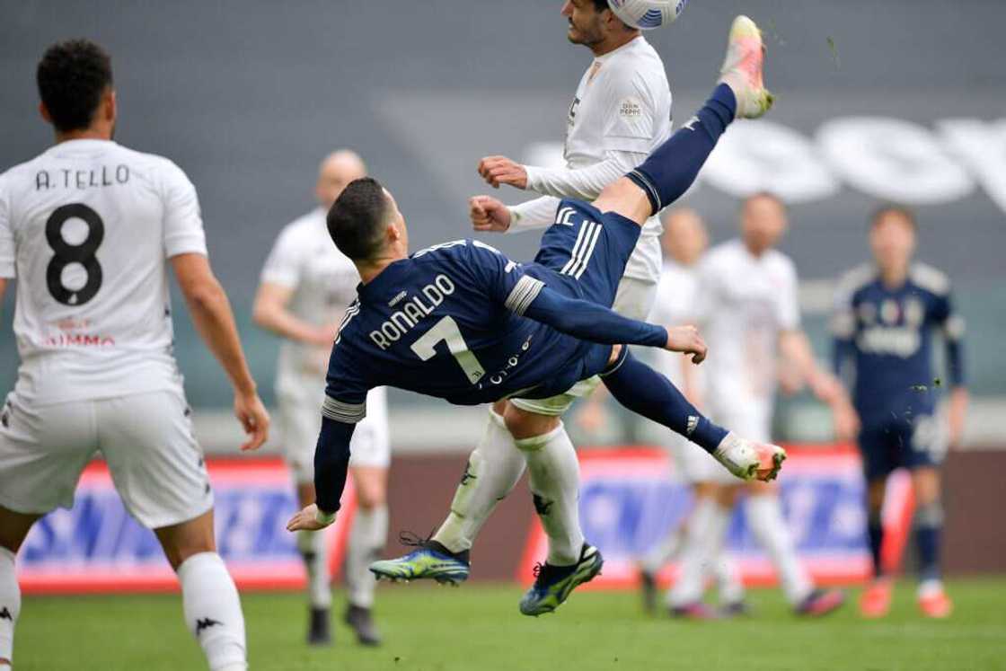 Adolfo Gaich Shines as Cristiano Ronaldo's Juventus Suffer Crucial Defeat Amid Serie A Title Chase