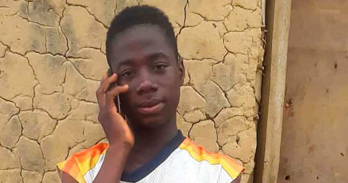 Emmanuel Tolue was termed a hero for returning the money he found. Emmanuel Tolue was termed a hero for returning the money he found.