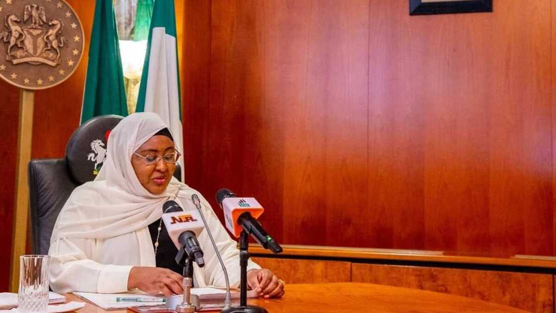 Aisha Buhari ta karbi bakuncin matan shugabannin kasashen Afrika a Abuja Aisha Buhari ta karbi bakuncin matan shugabannin kasashen Afrika a Abuja