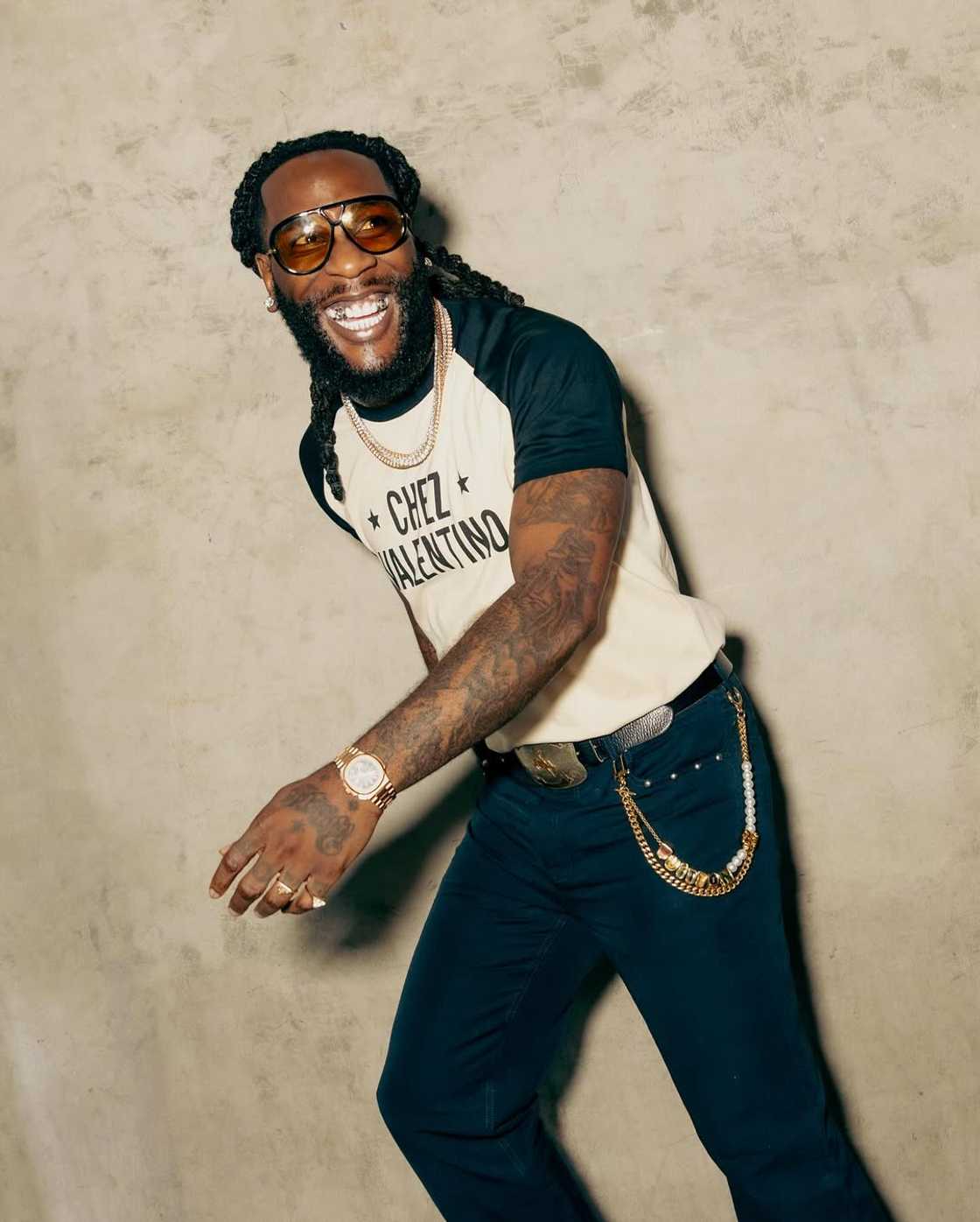 Burna Boy, Nigerian singer, rich Nigerian singers, rich Nigerian musicians, Burna Boy versus Osimhen Burna Boy, Nigerian singer, rich Nigerian singers, rich Nigerian musicians, Burna Boy versus Osimhen