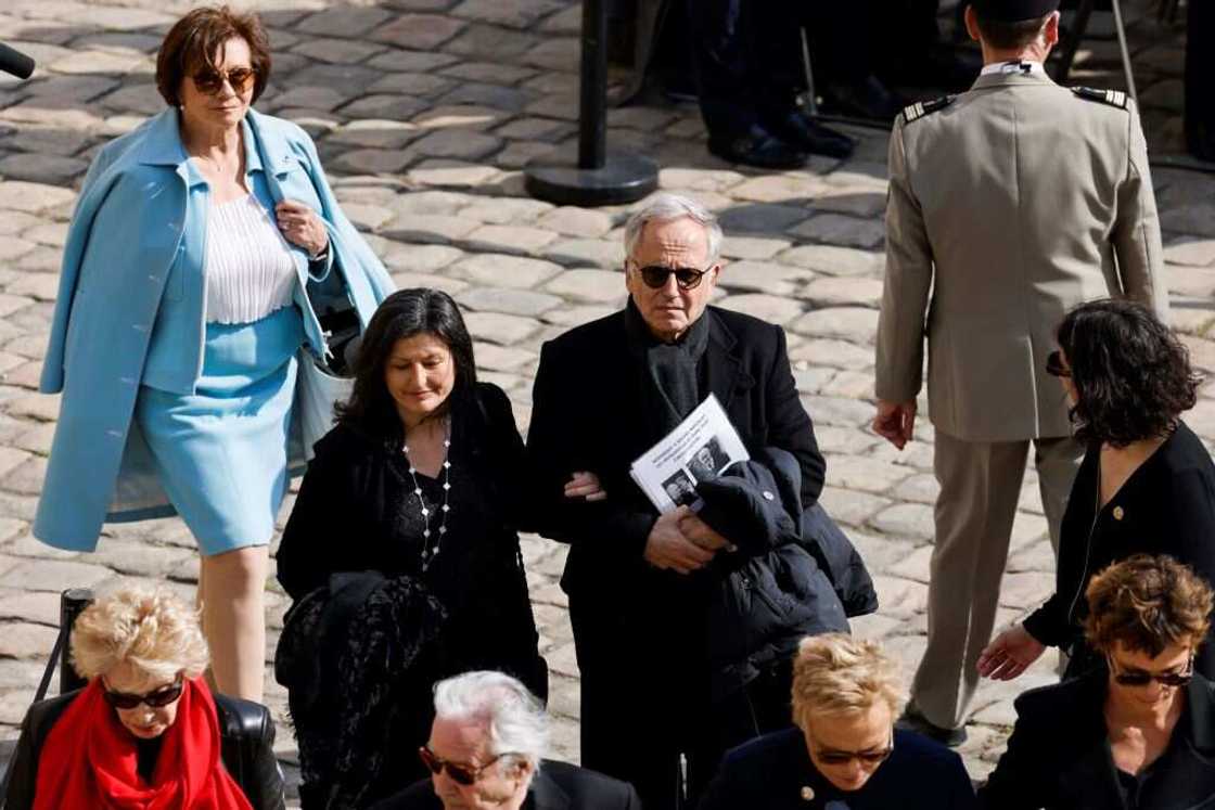 Qui est l'épouse de Fabrice Luchini ? Portrait d'Emmanuelle Garrassino Qui est l'épouse de Fabrice Luchini ? Portrait d'Emmanuelle Garrassino