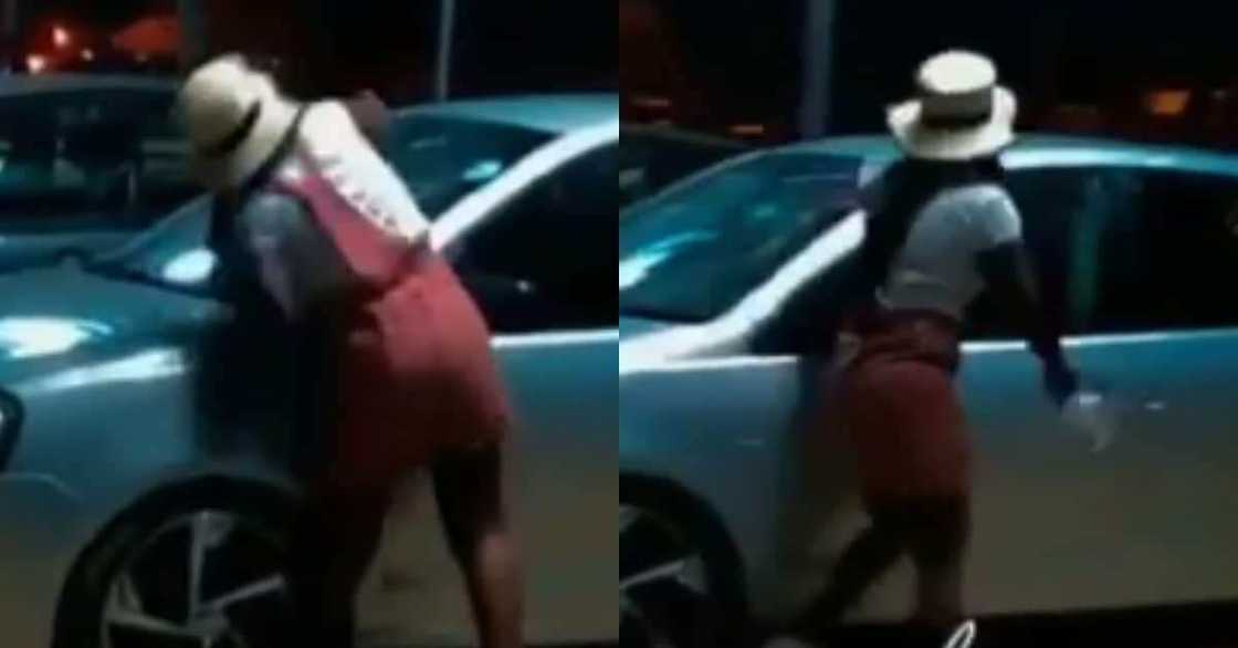 Bidiyon budurwa tana ragargaza gilasan motar saurayi a kan cin amanarta da yayi Bidiyon budurwa tana ragargaza gilasan motar saurayi a kan cin amanarta da yayi