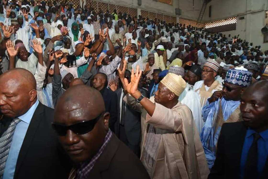 Hotunan bikin nadin sarautaun sabbin sarakunan Rano, Bichi, Gaya da Karaye Hotunan bikin nadin sarautaun sabbin sarakunan Rano, Bichi, Gaya da Karaye