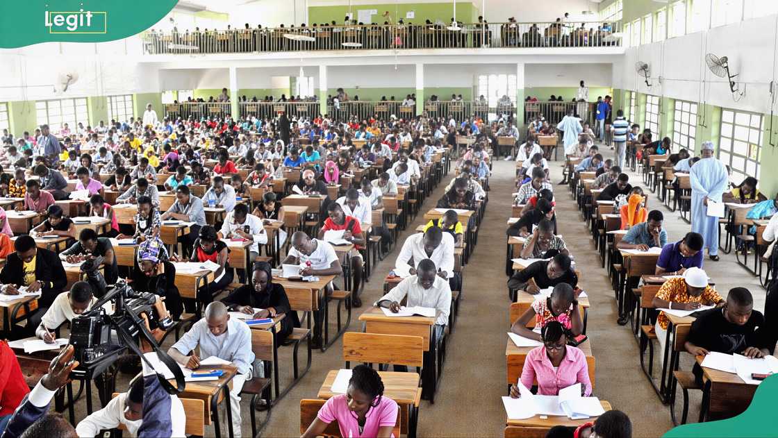 University of Nigeria Nsukka students doing exams University of Nigeria Nsukka students doing exams