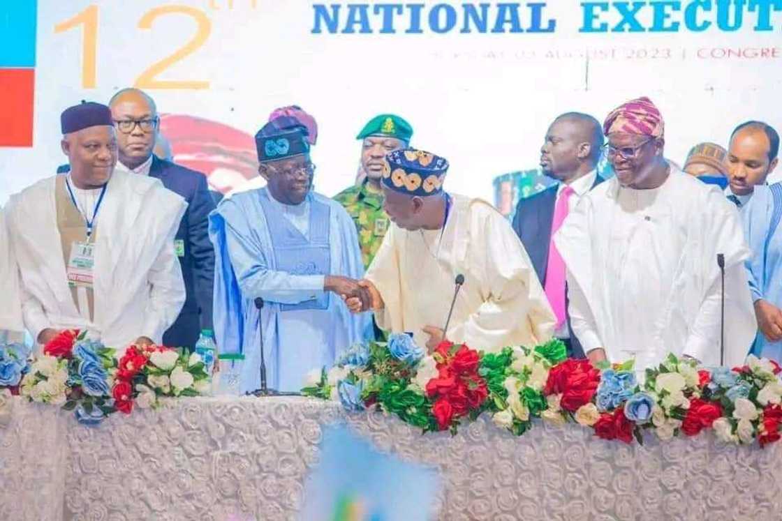 APC/Bola Tinubu/Ajibola Basiru/Abdullahi Ganduje/Kashim Shettima APC/Bola Tinubu/Ajibola Basiru/Abdullahi Ganduje/Kashim Shettima