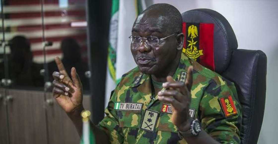 Ba zan koma Abuja ba har sai an gama murkushe Boko Haram - Buratai Ba zan koma Abuja ba har sai an gama murkushe Boko Haram - Buratai