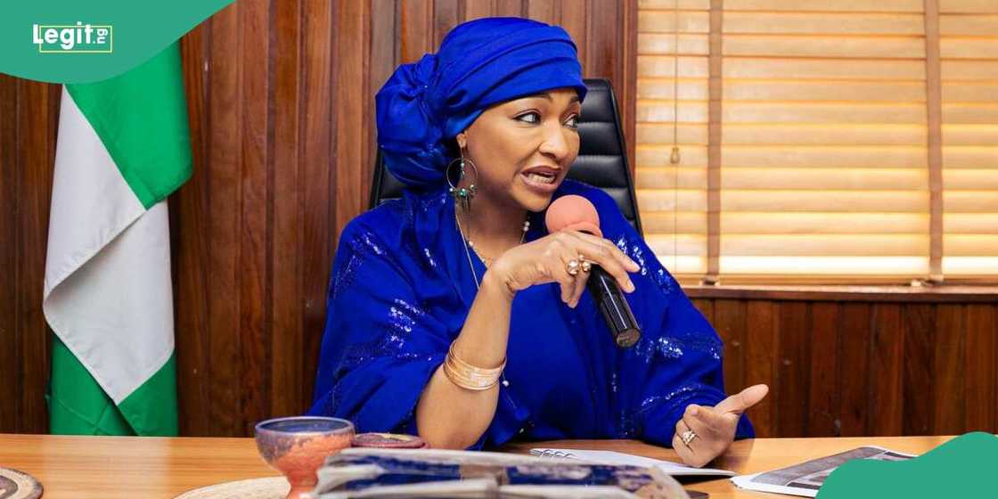 Tinubu’s minister of culture allocates N290m for solar streetlights In her LGA Tinubu’s minister of culture allocates N290m for solar streetlights In her LGA