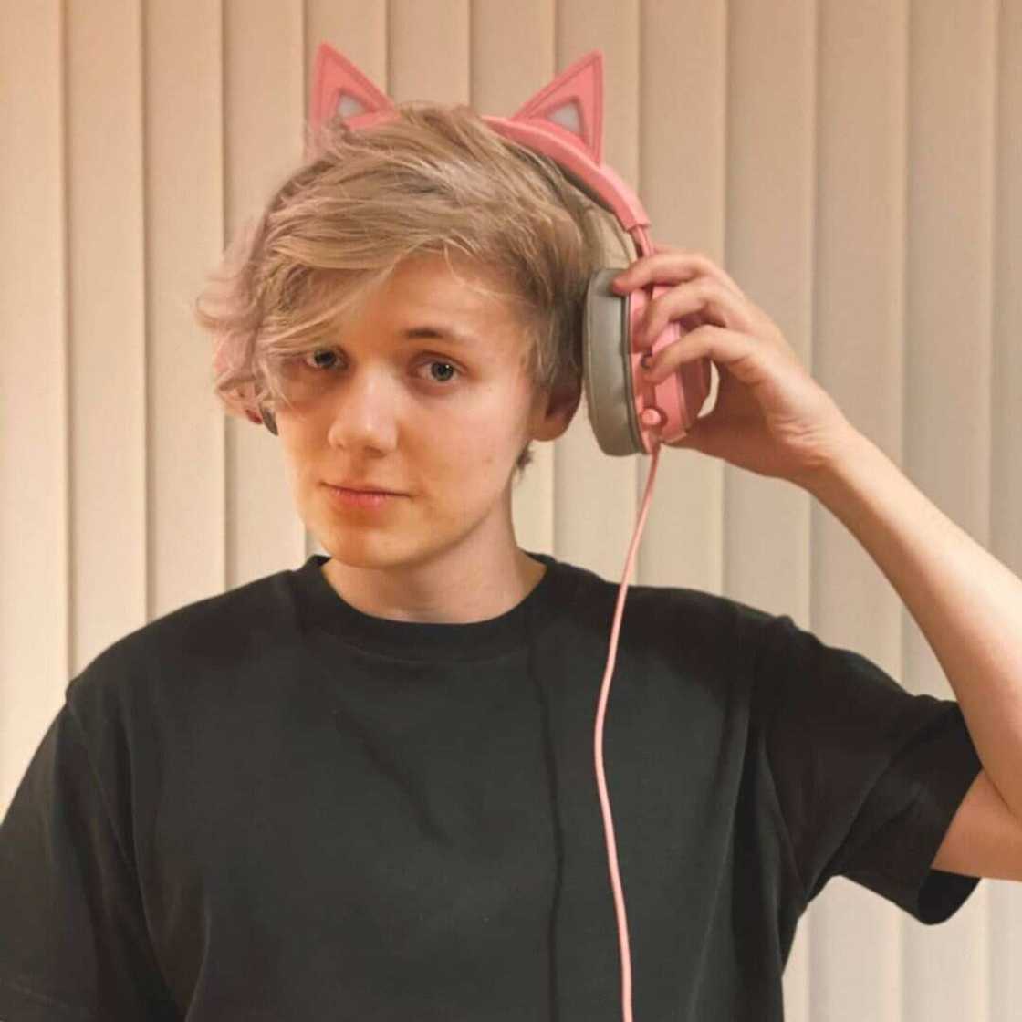 Pyrocynical