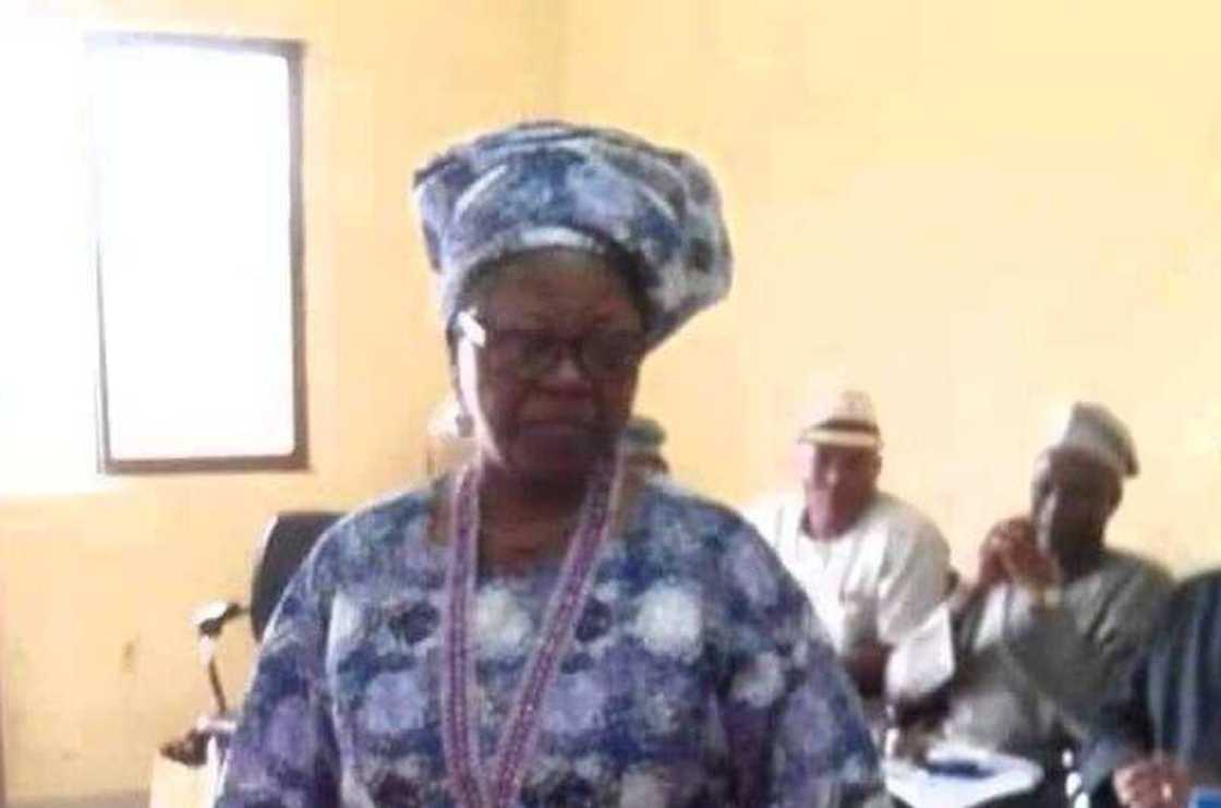 Felicia Adebola, Marubuciyar da Ta Rubuta Taken Alkawarin Najeriya ta Mutu Felicia Adebola, Marubuciyar da Ta Rubuta Taken Alkawarin Najeriya ta Mutu