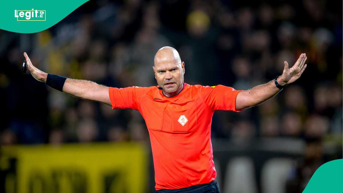 Referee Rob Dieperink officiates the match between NAC Breda and SC Telstar. Photo by Marcel van Dorst