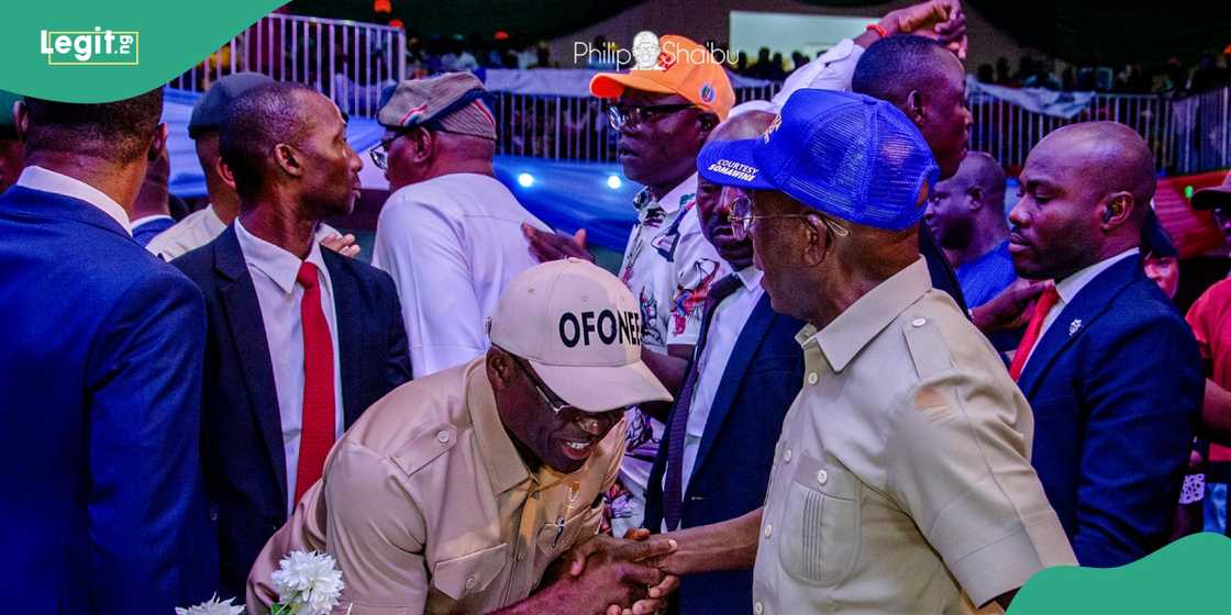 Shaibu with Oshiomhole as he leaves PDP for APC Shaibu with Oshiomhole as he leaves PDP for APC