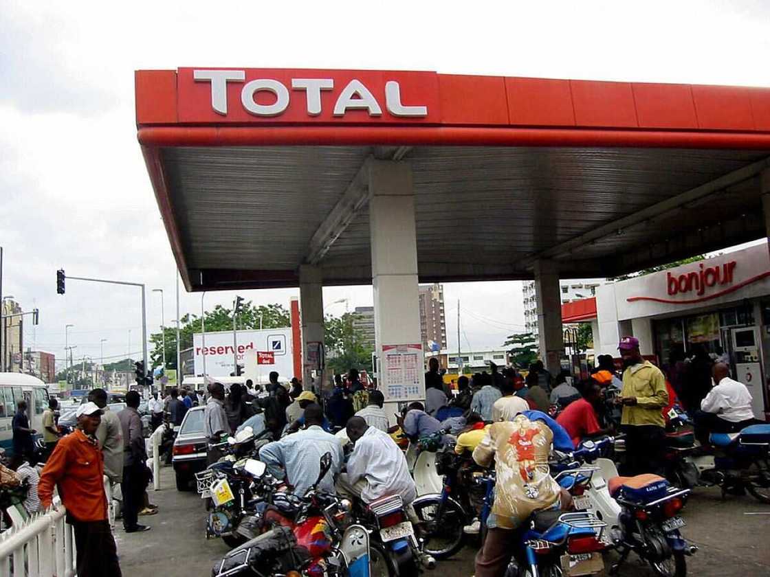 Fuel scarcity in Nigeria, SSS, DSS, Abuja, filling stations Fuel scarcity in Nigeria, SSS, DSS, Abuja, filling stations