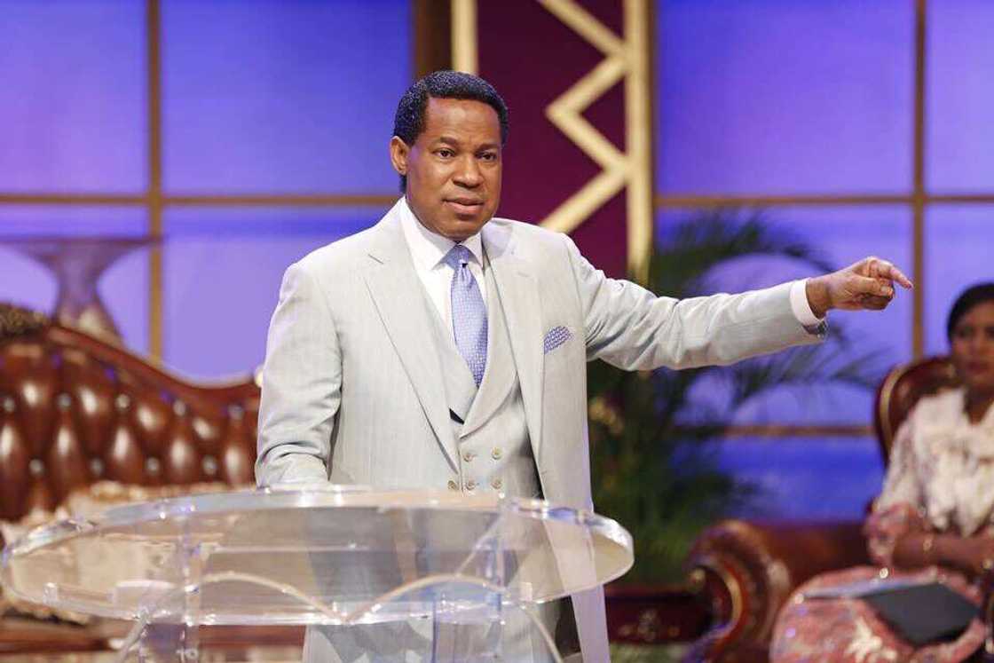 Oyakhilome warns against criticizing pastors, clerics Oyakhilome warns against criticizing pastors, clerics
