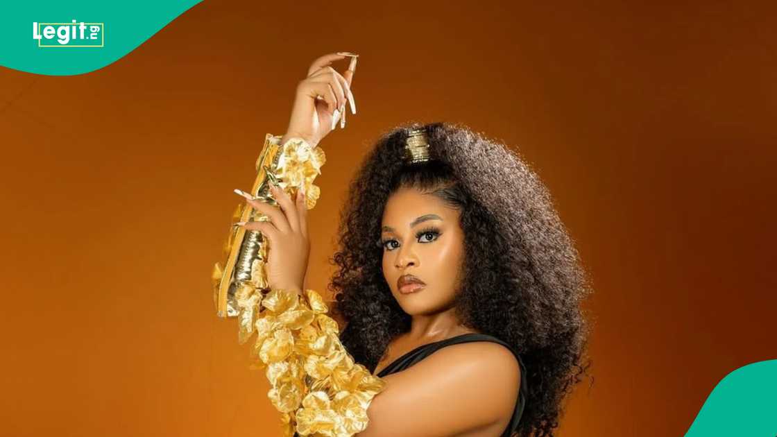 BBNaija's Phyna calls out Etinosa for memntioning her name in a feud